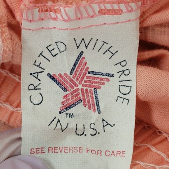 Vintage 80s Booty Gym Shorts Womens Medium Peach Pink USA - Picture 3 of 14